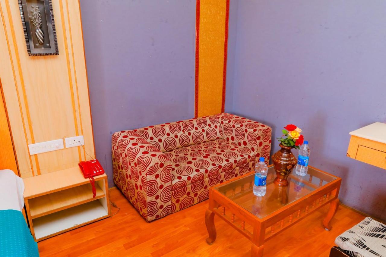 Hotel Jk Grand Yercaud Eksteriør bilde