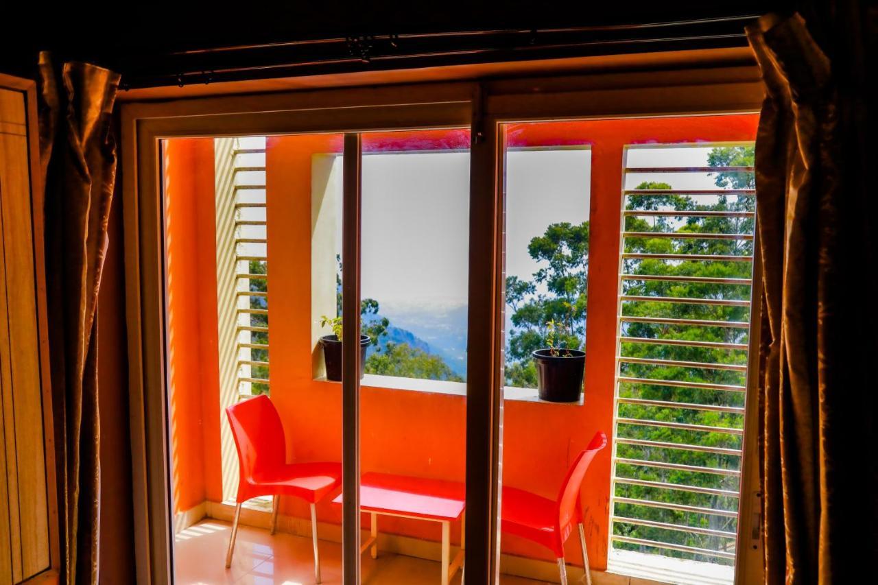 Hotel Jk Grand Yercaud Eksteriør bilde