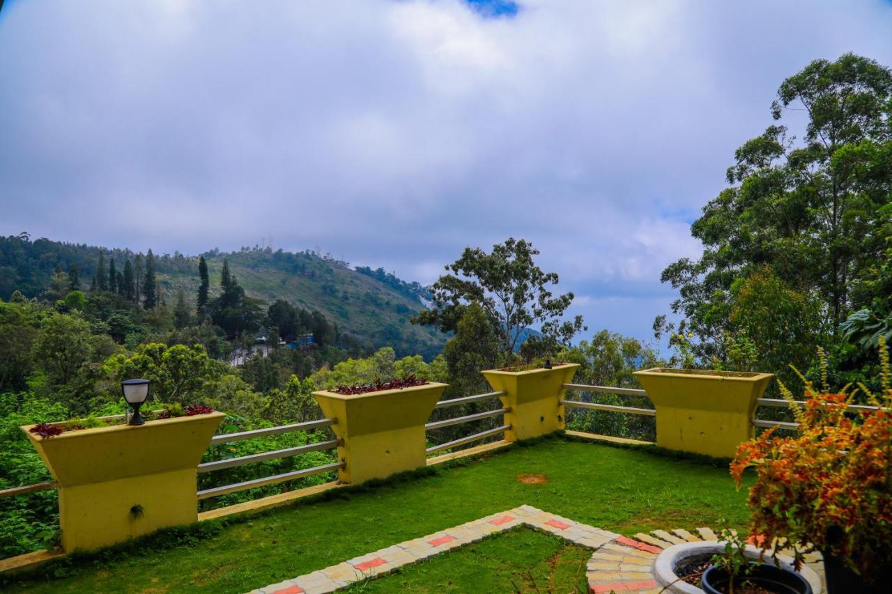 Hotel Jk Grand Yercaud Eksteriør bilde